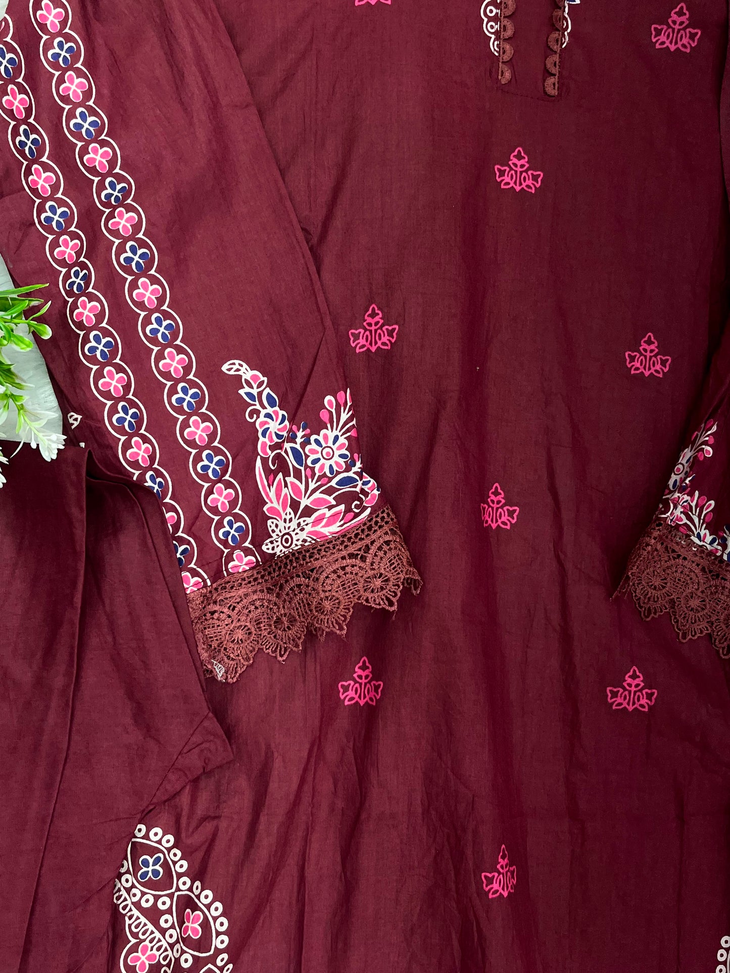1249 Pakistani Printed Suit