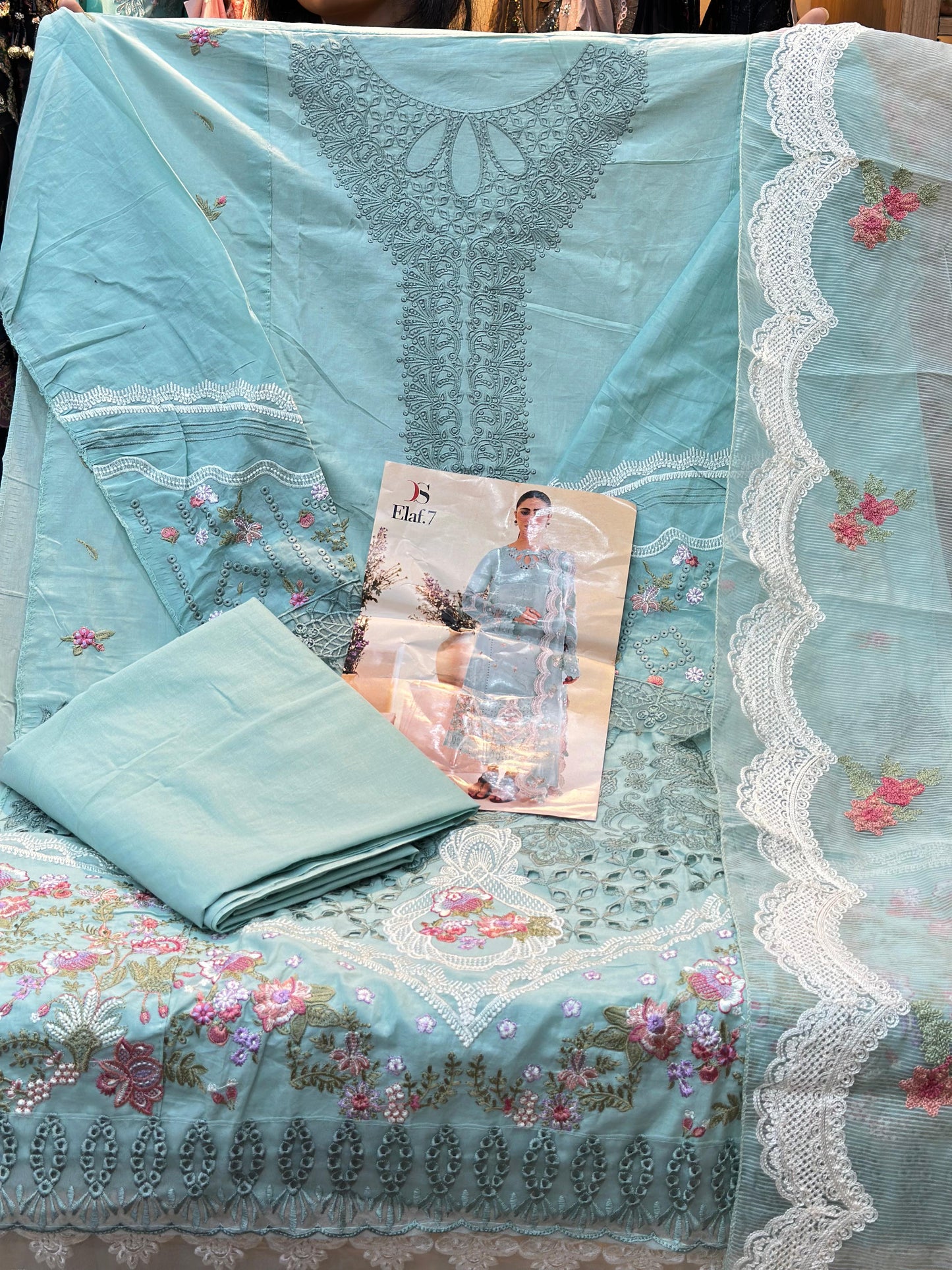 525 Elaf Unstitched suit