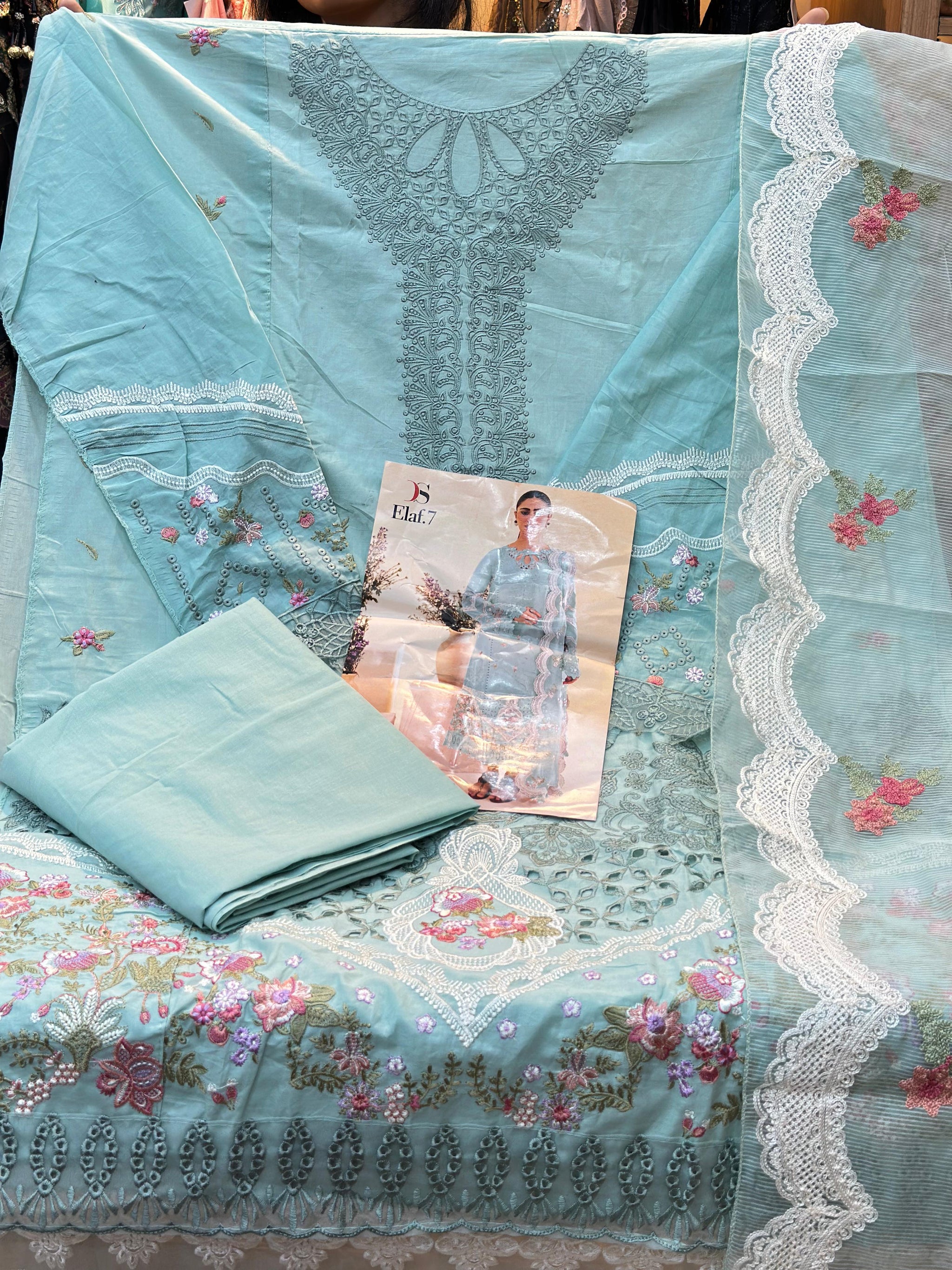 525 Elaf Unstitched suit