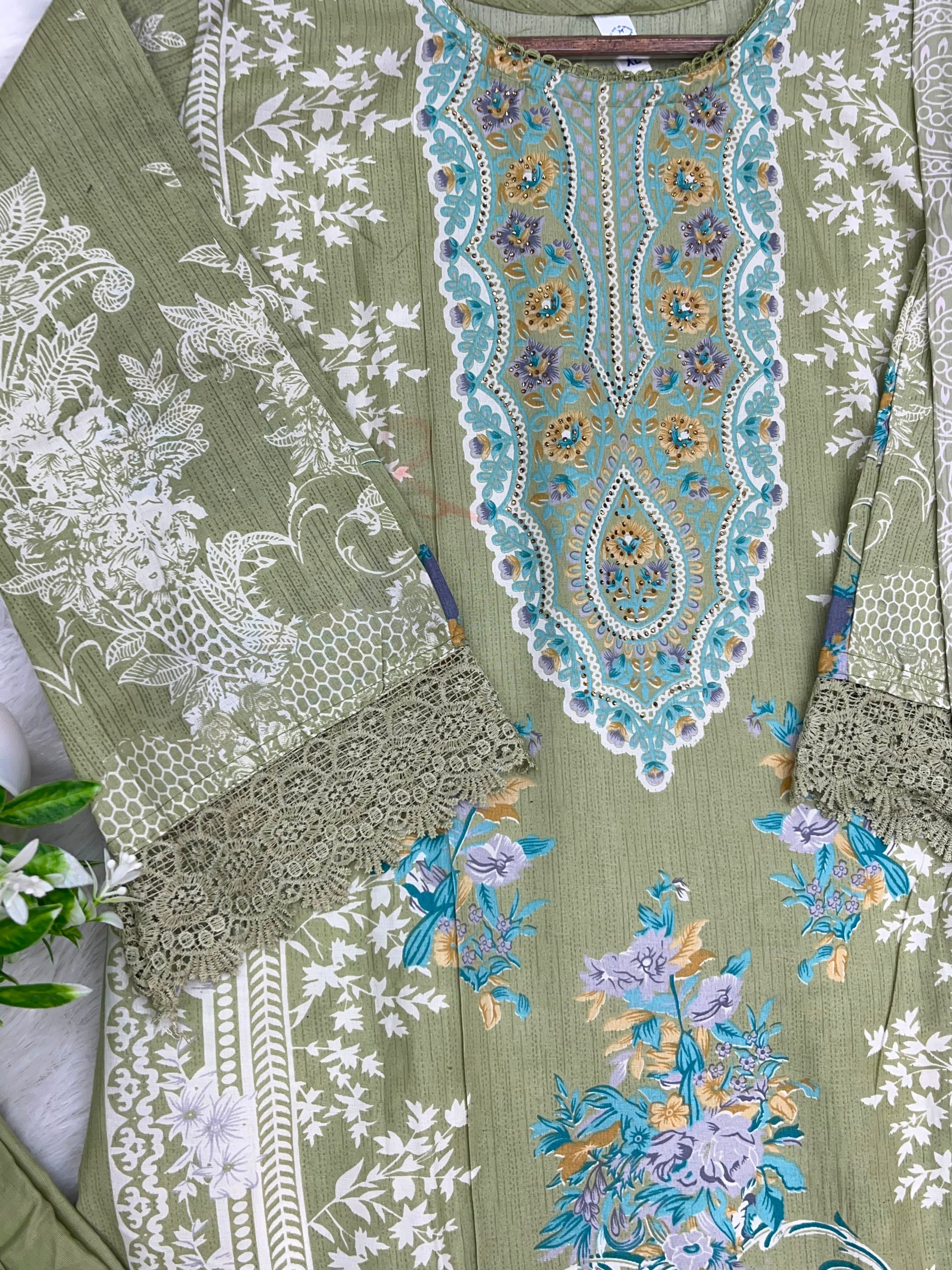 1277 Pakistani Printed Suit
