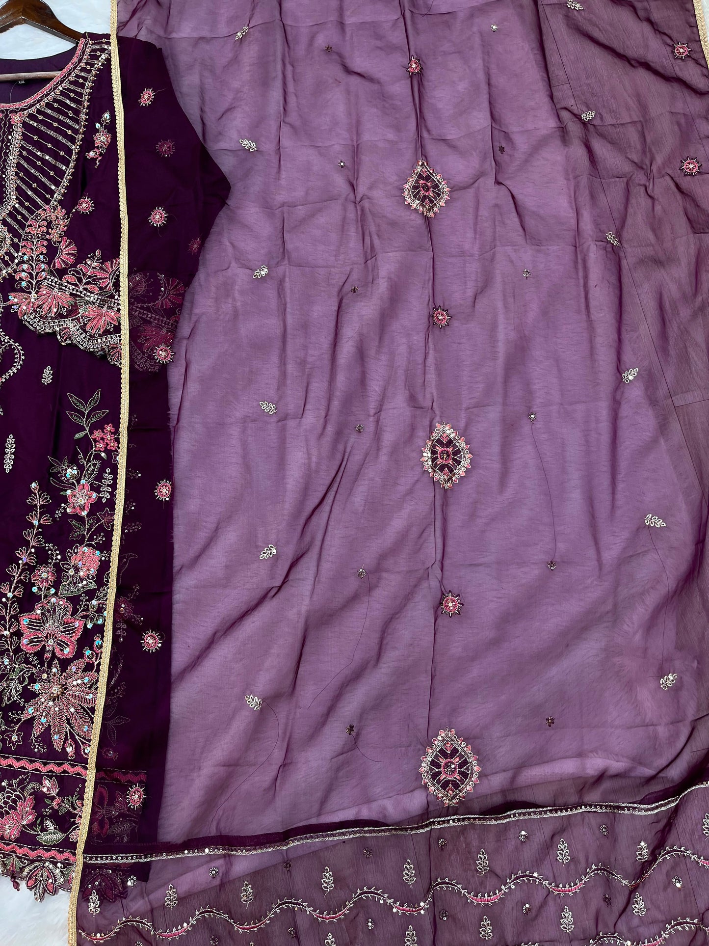 1146 Premium Pakistani Partywear - Burgundy