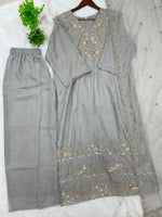 1204 Floral Hand-Work Partywear - Dove Grey