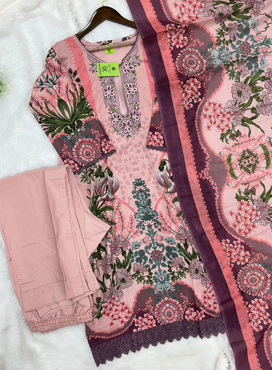 1255 Pakistani Embroidered Suit