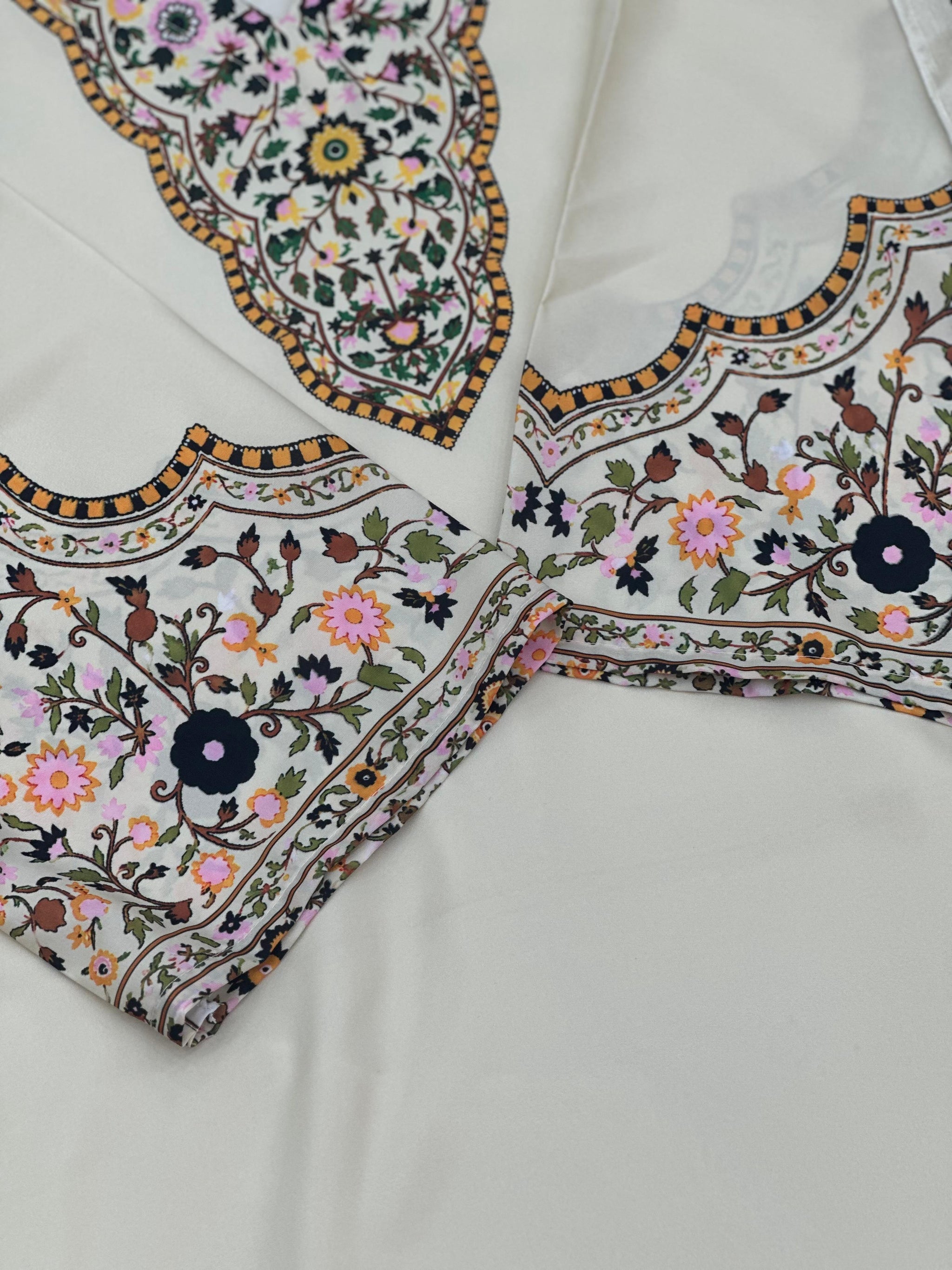 687 Pakistani Cordset