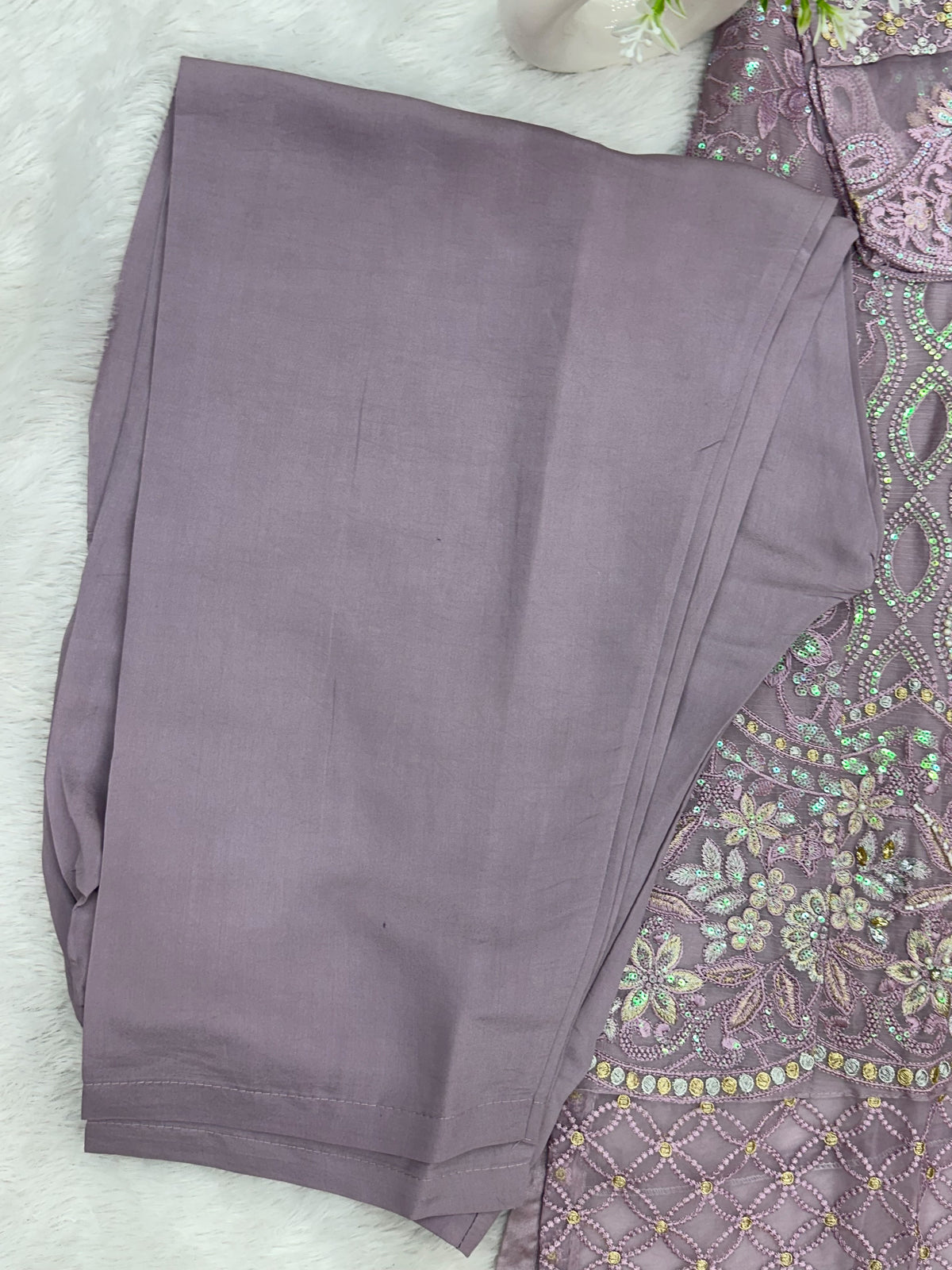 1433 Heavy Pakistani Partywear -  Lilac