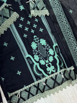 1501 Pakistani Embroidered Suit
