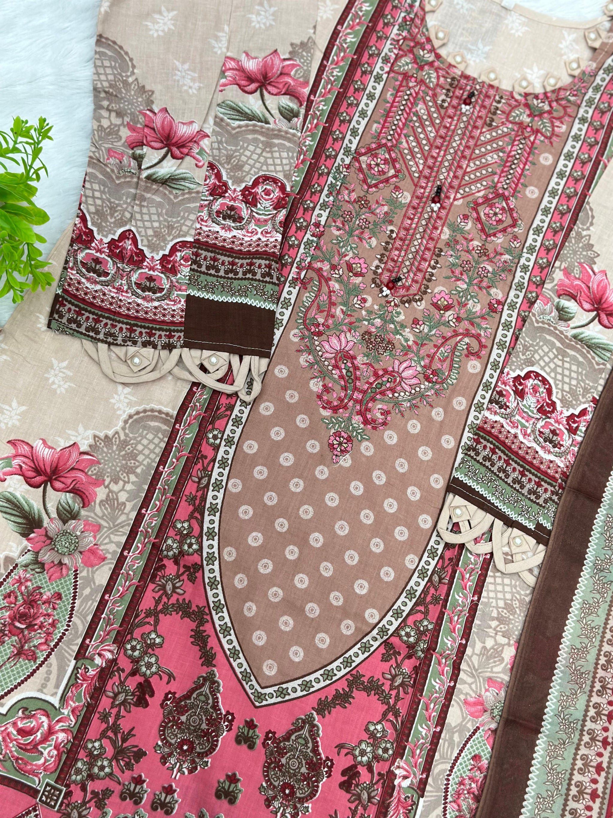 852 Readymade Pakistani Floral Embroidery Lawn Suit