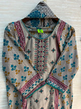 1102 Pakistani Embroidered Suit