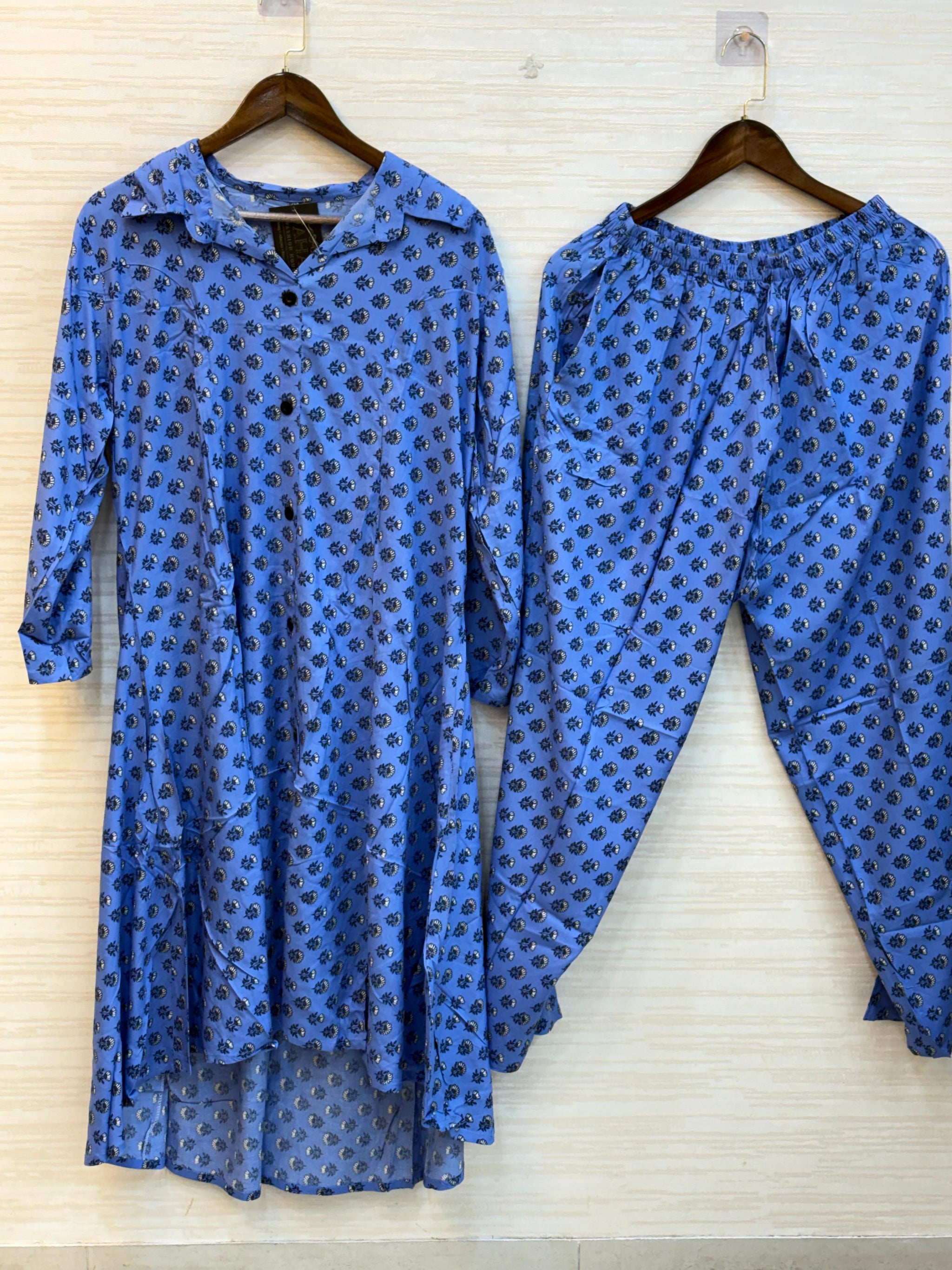 609 A-Line ryon Coord set
