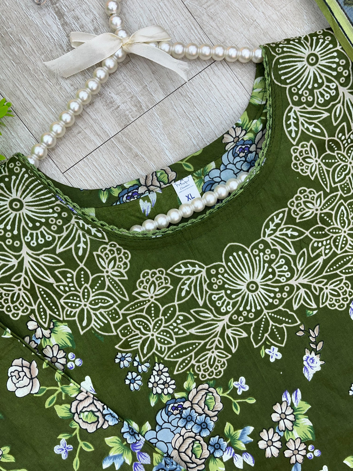 1518 Pakistani Embroidered Suit