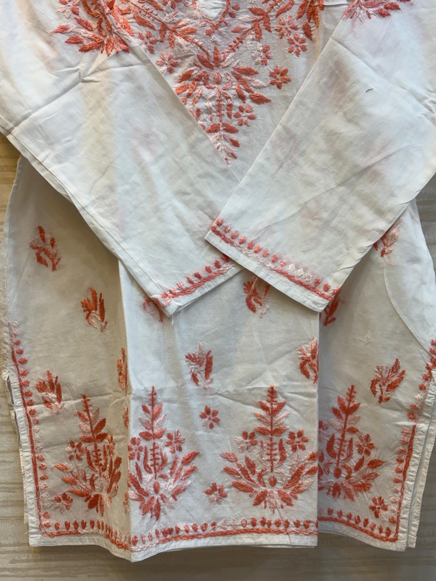 618 Lucknowi Short Kurti Set | White - Peach