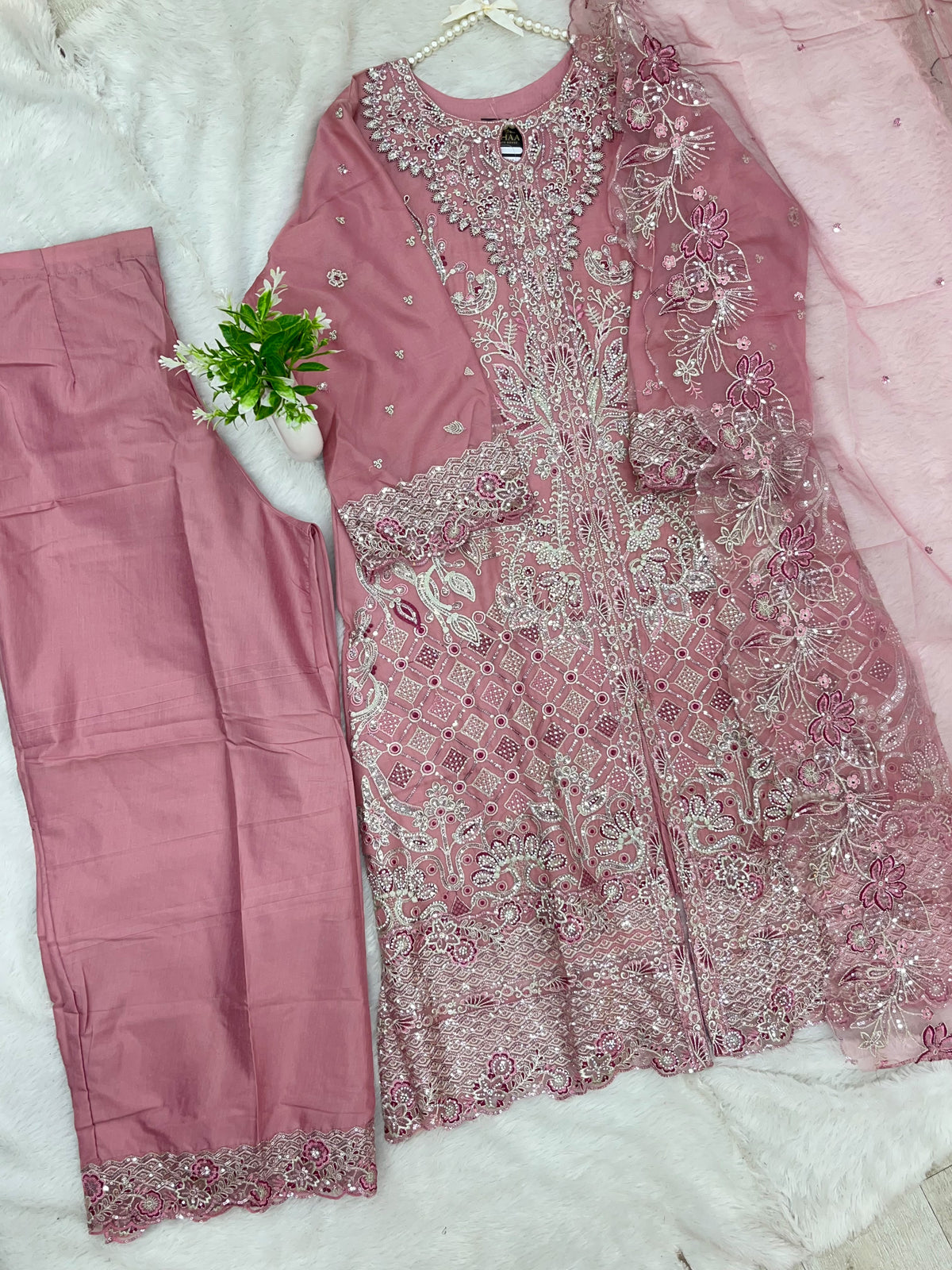 1430 Heavy Pakistani Partywear - Baby Pink