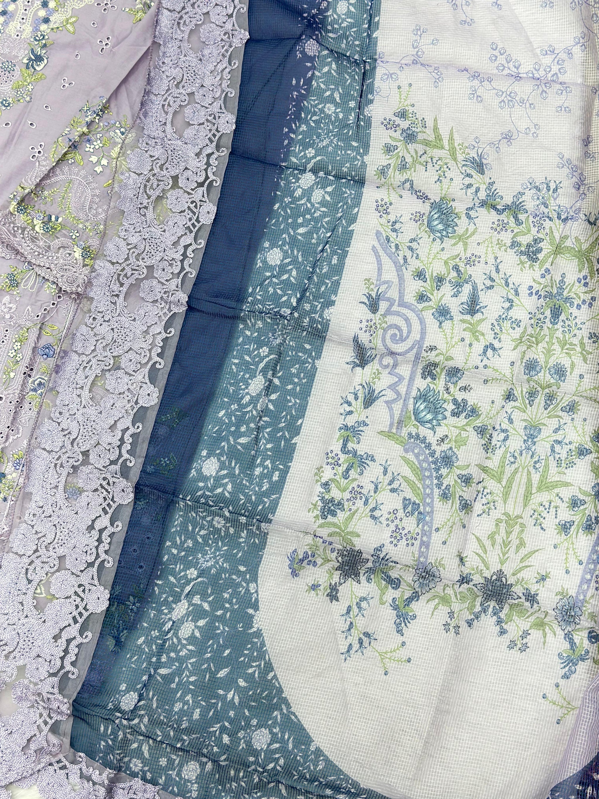 836 Kahf Pakistani Unstitched Lawn Suit