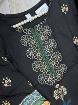 1523 Pakistani Embroidered Suit