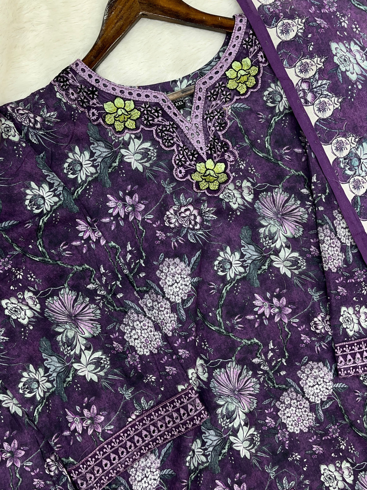 1424 Mausumery Foral Lawn Suit - Green