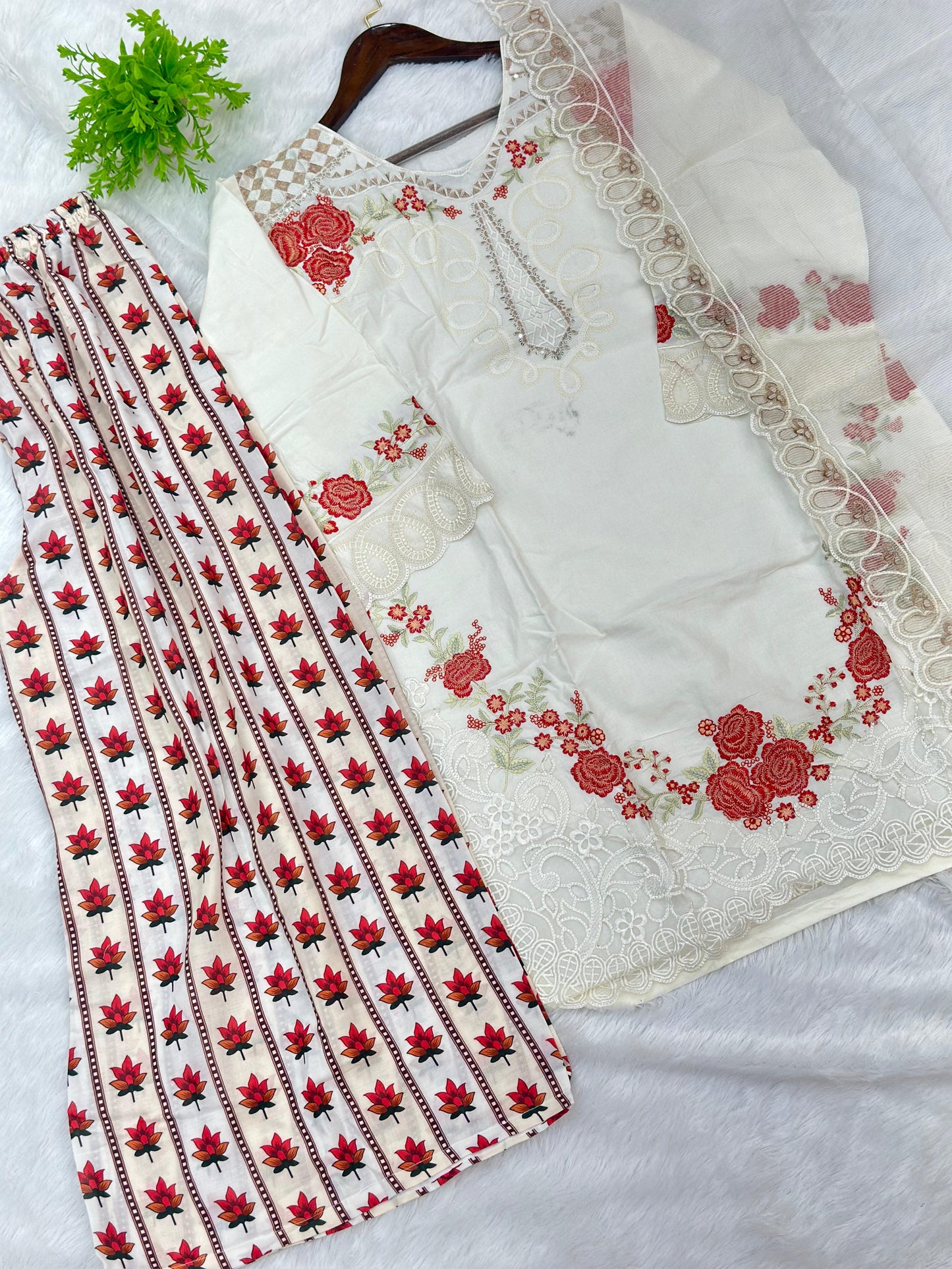 775 Readymade Pakistani Heavy Lawn