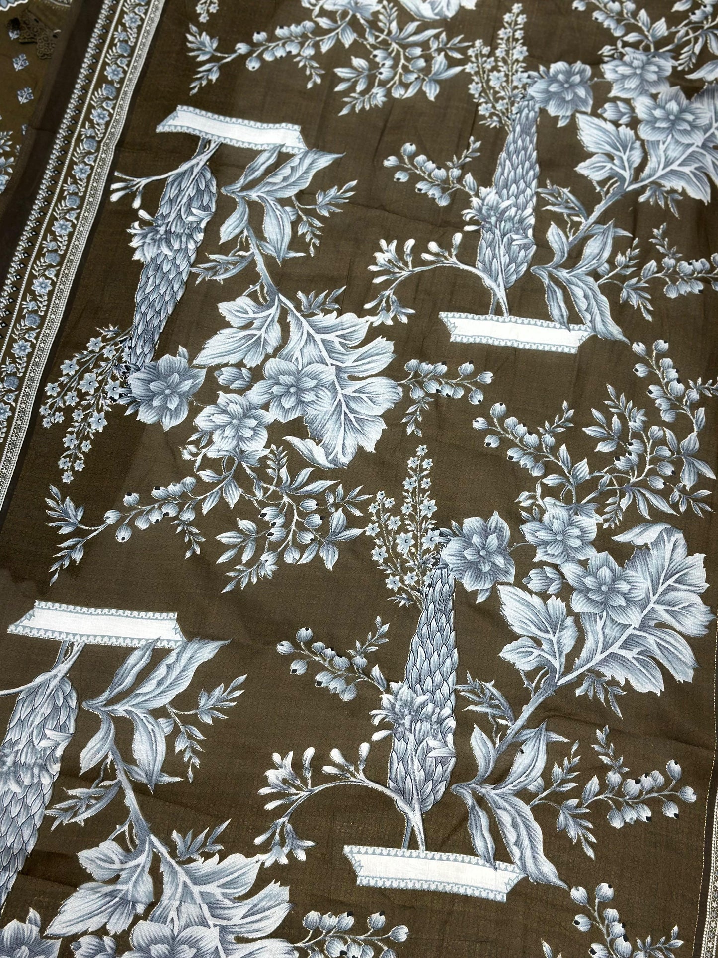 955 Pakistani Printed Suit