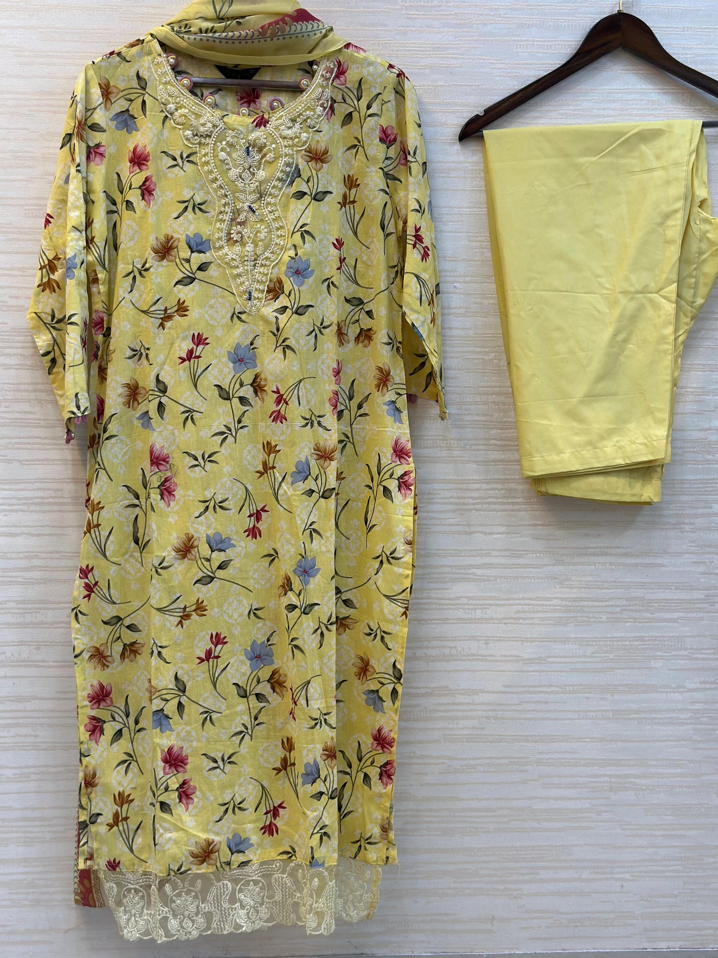 367 Own Customised Lawn Cotton