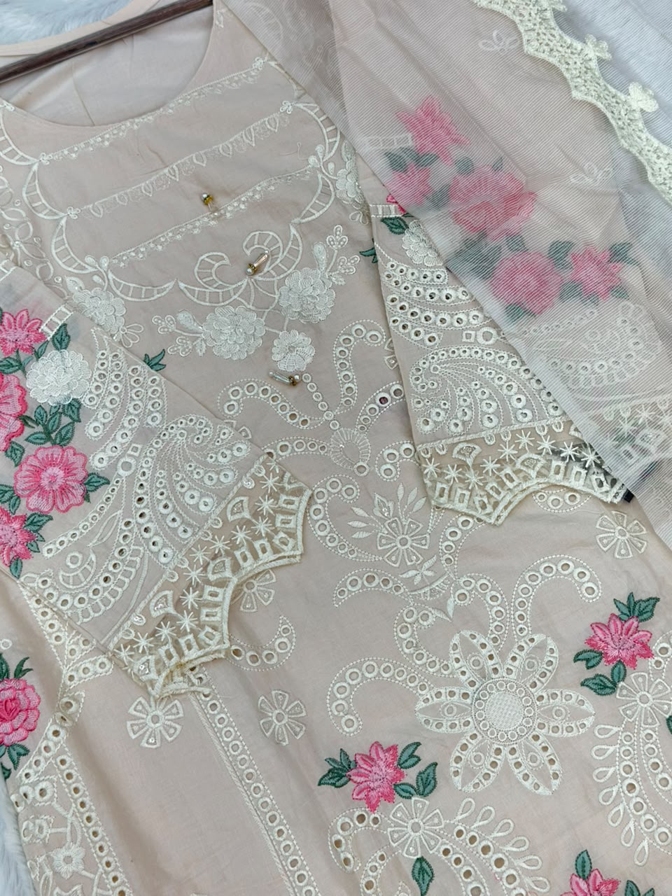 719 Pakistani Heavy Lawn Suit