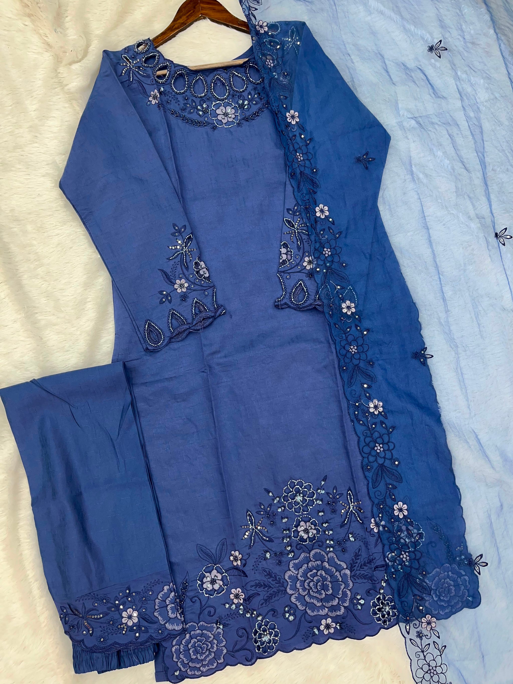 1148 Premium Pakistani Partywear - Royal Blue