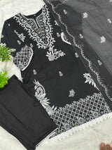 1076 Pakistani Printed Suit