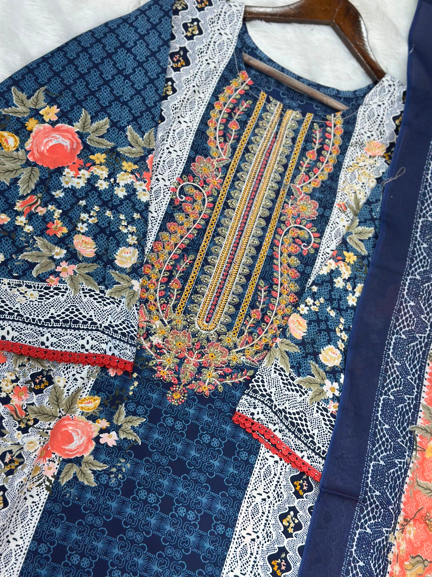 942 Pakistani Embroidered Suit