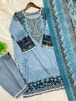 1307 Pakistani Embroidered Suit - Vandana Aarzu