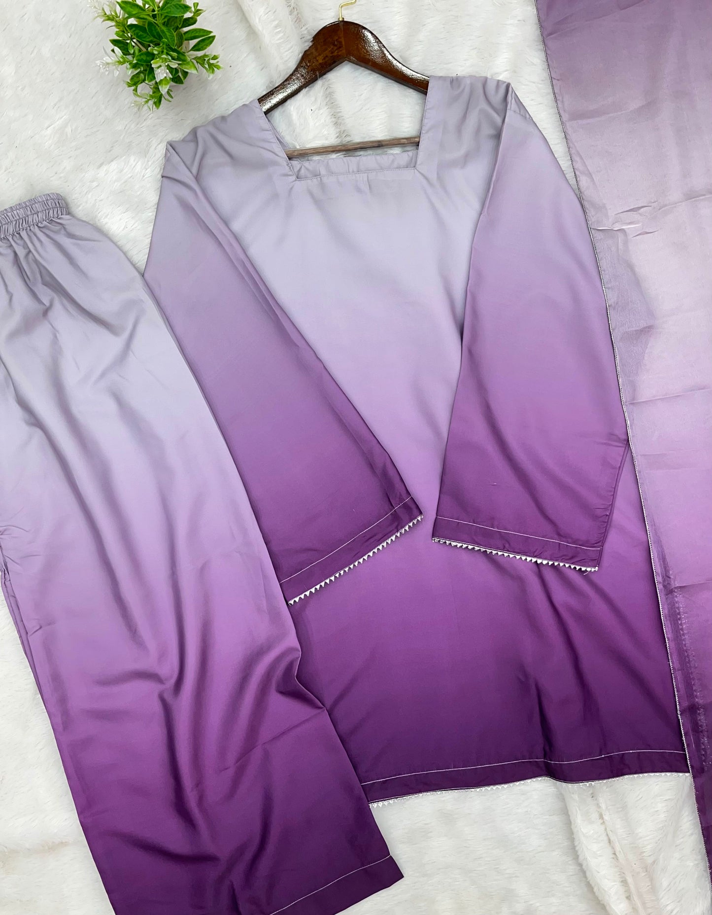 1245 Ombere Shade Coord Set - White/Purple