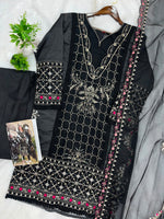 1156 Premium Pakistani Partywear - Black