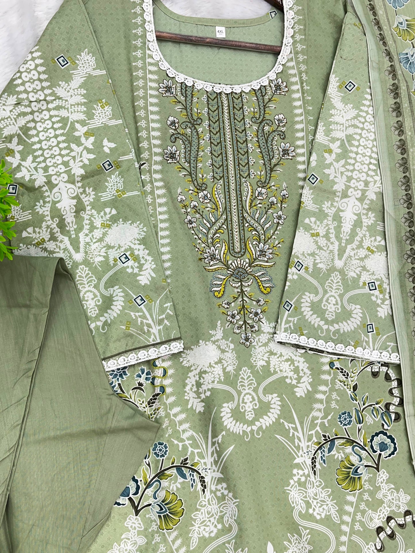 1313 Pakistani Embroidered Suit