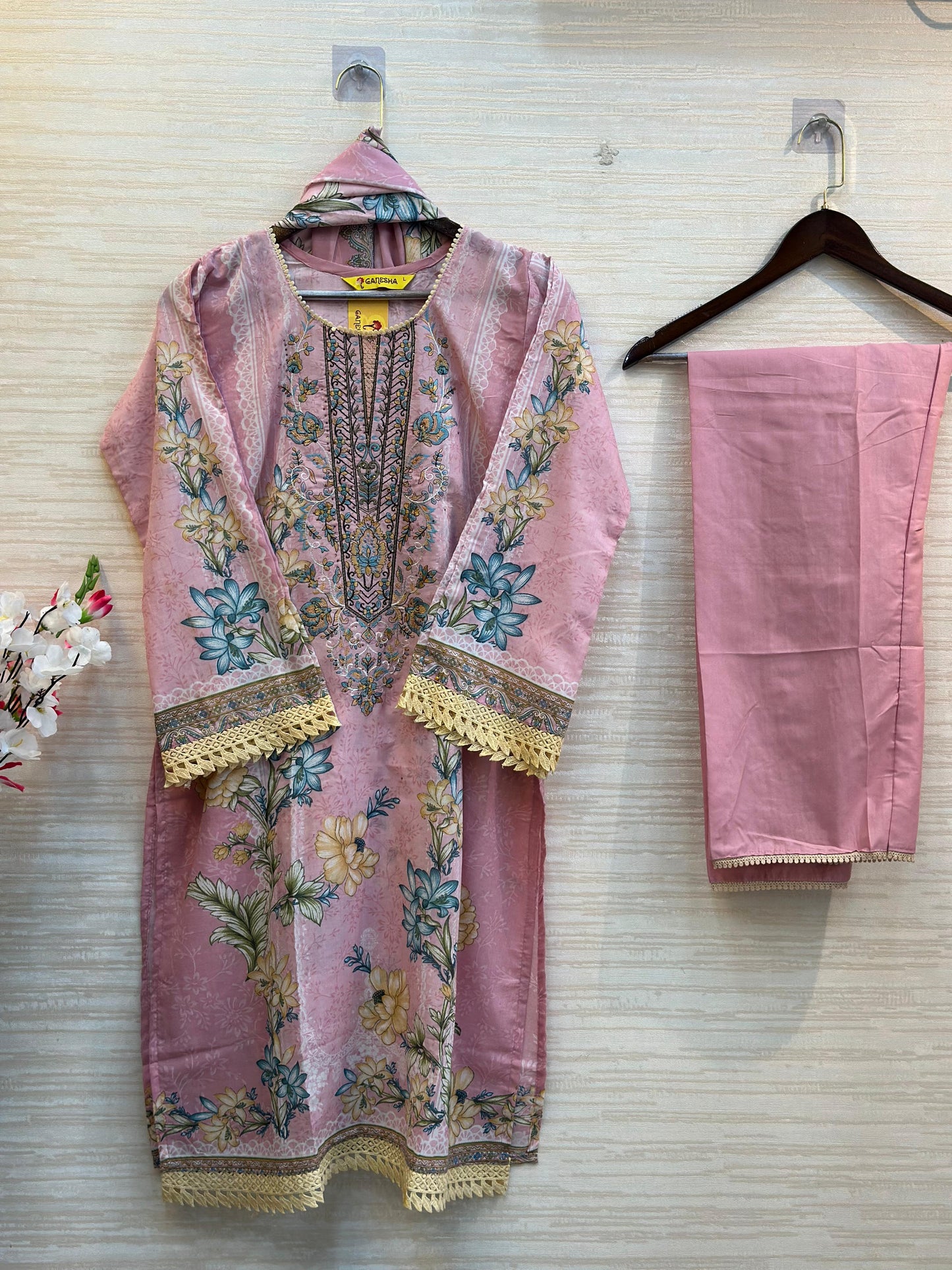425 Jade Pakistani Embroidery Suit