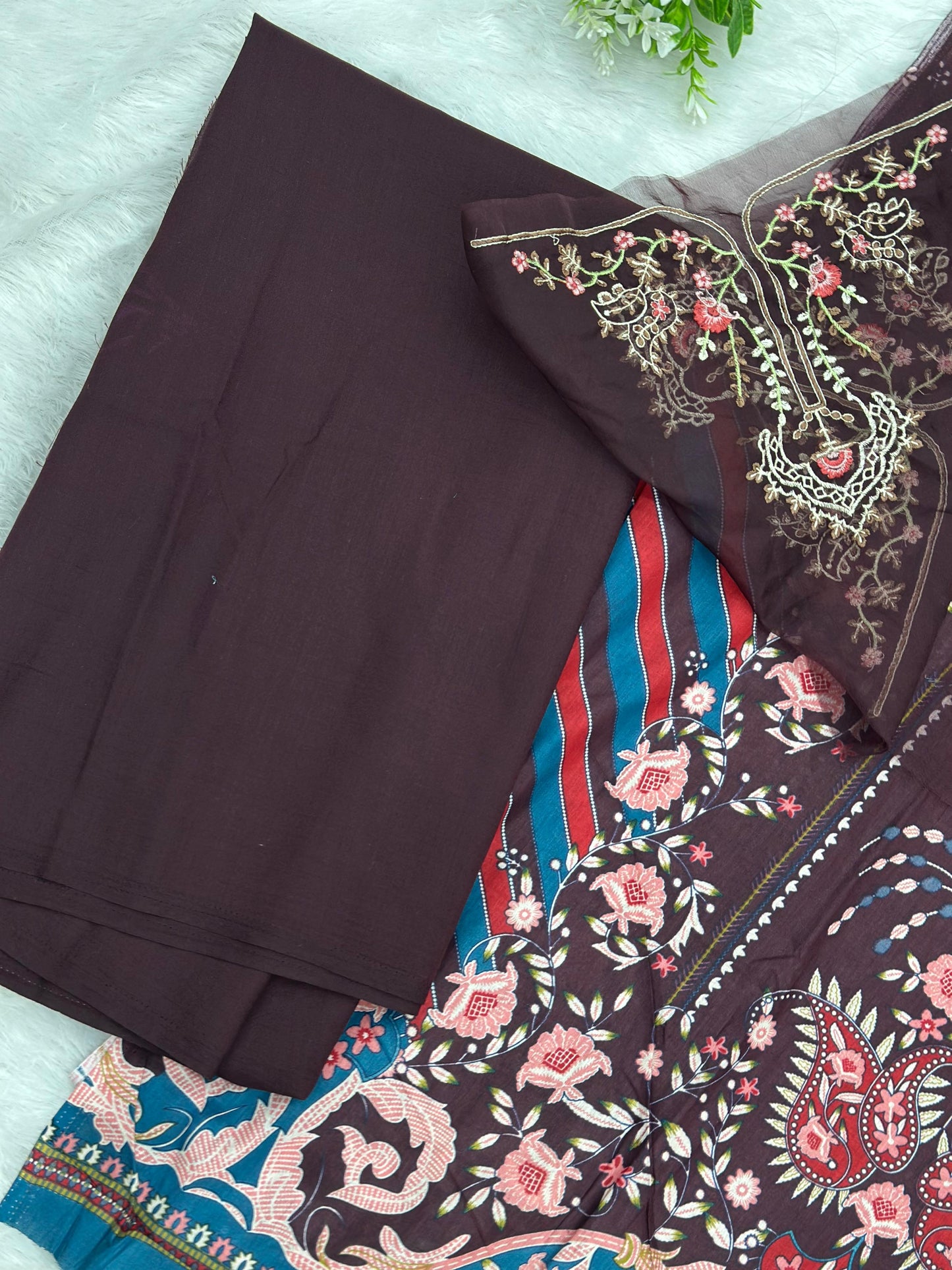 1004 Unstitched Casual Lawn Suit