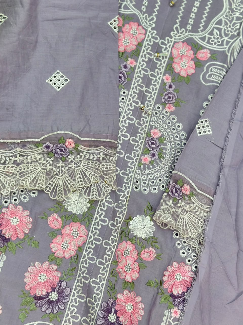 716 Pakistani Heavy Lawn Suit
