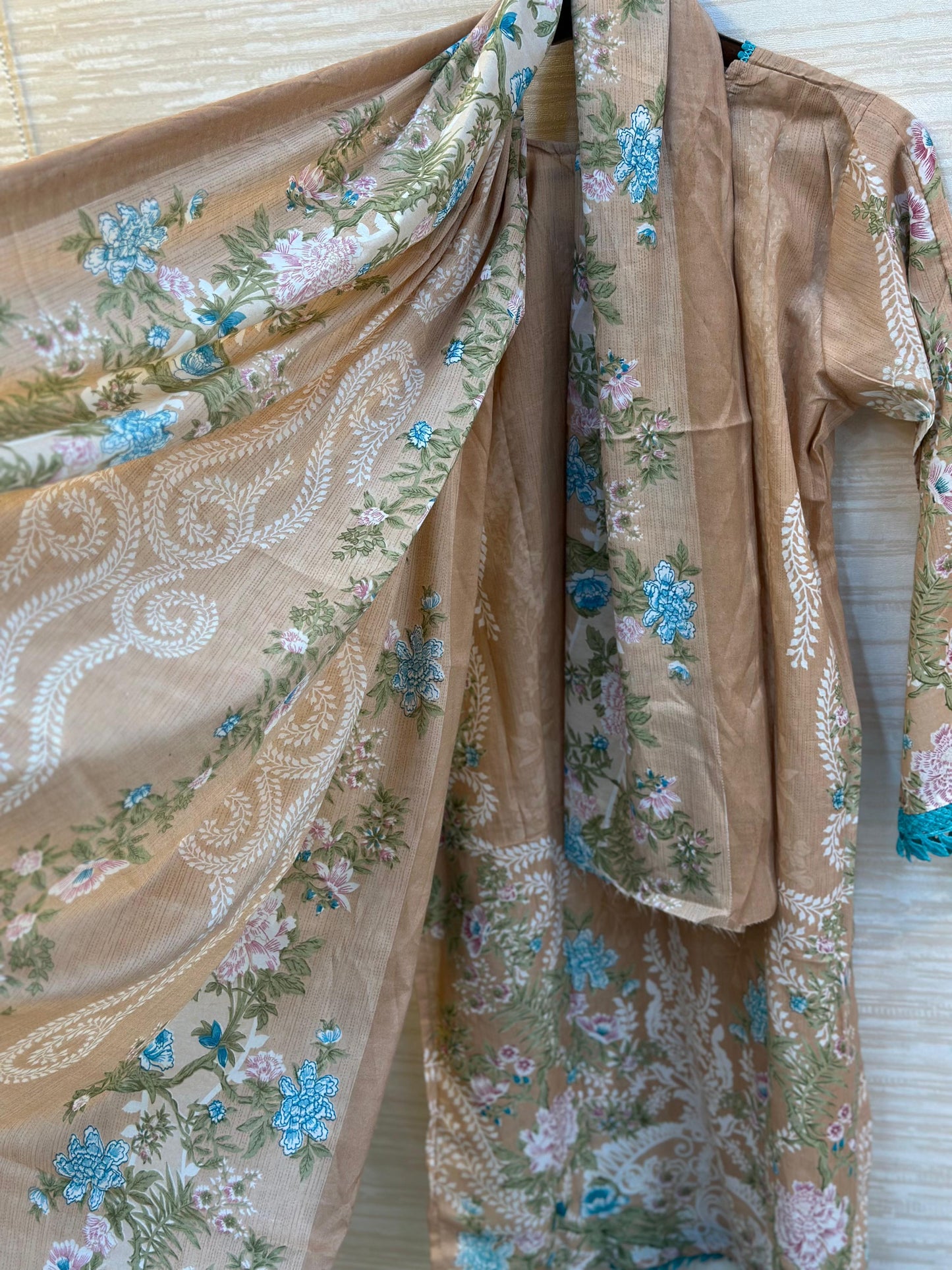 421 Jade Pakistani Embroidery Suit