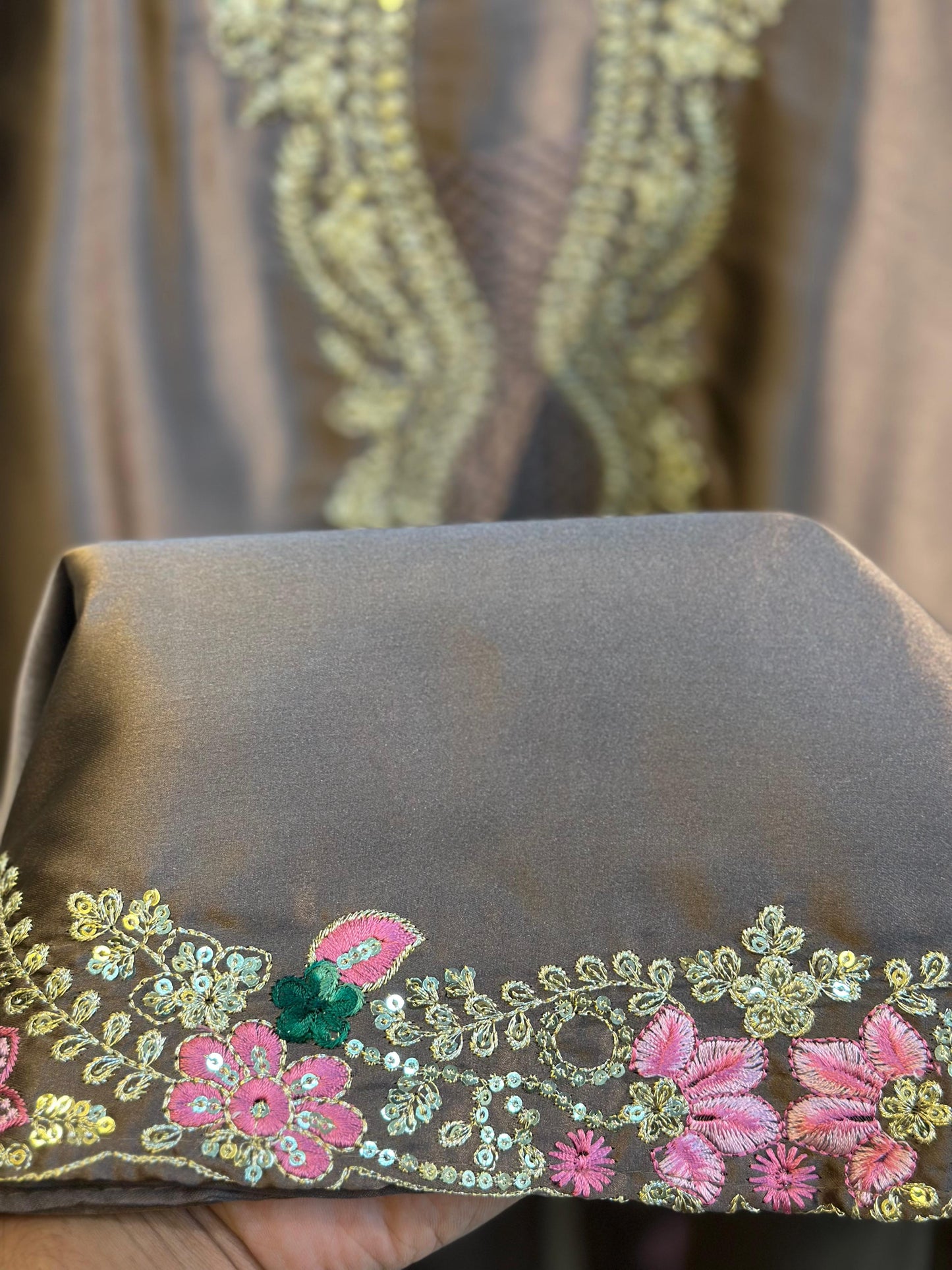 547 Pakistani Farshi Cordset