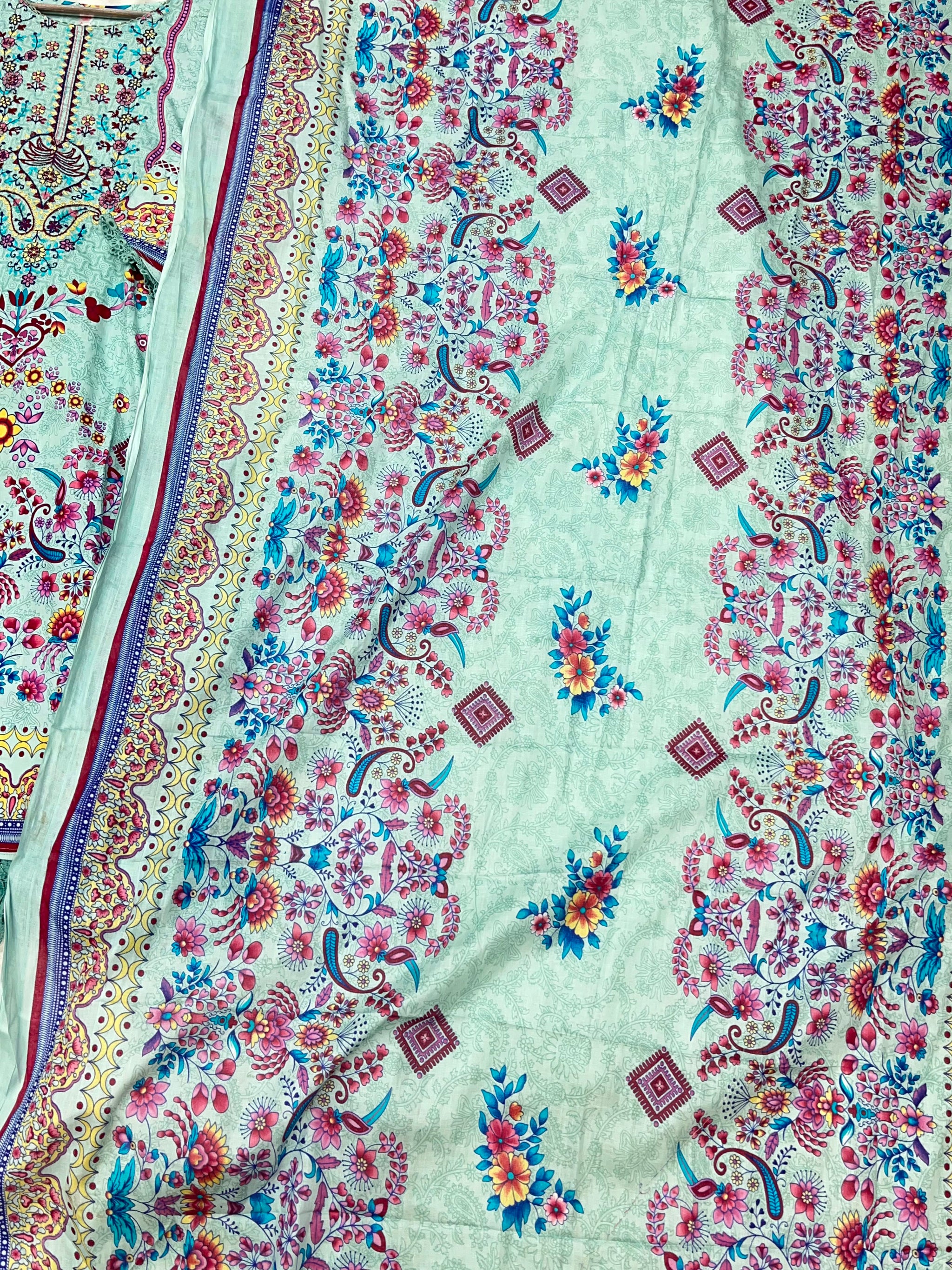 1216 Pakistani Embroidered Suit