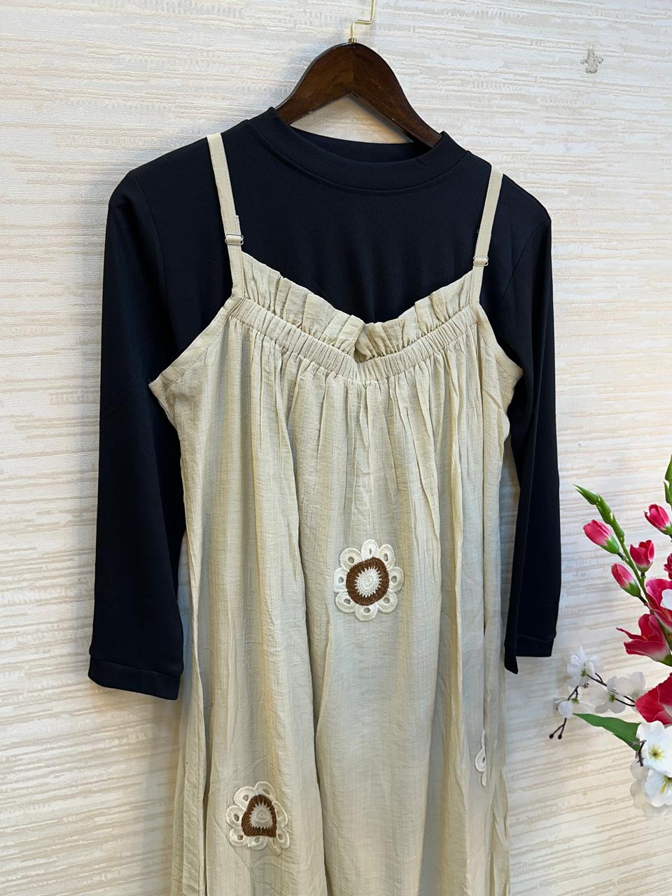 895 Floral Flare Coord Set - Cream