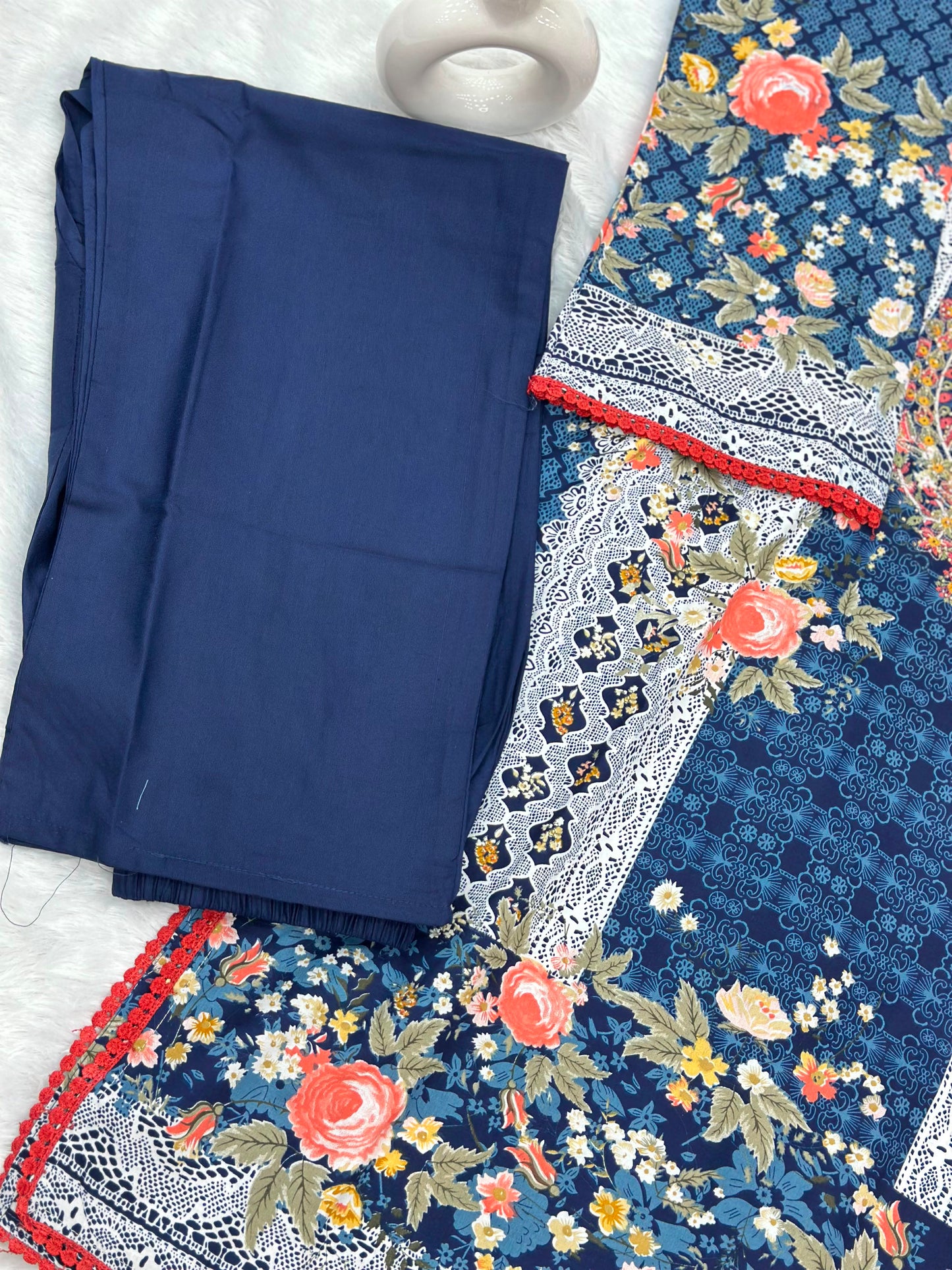 942 Pakistani Embroidered Suit