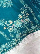932 Pakistani Embroidered Suit