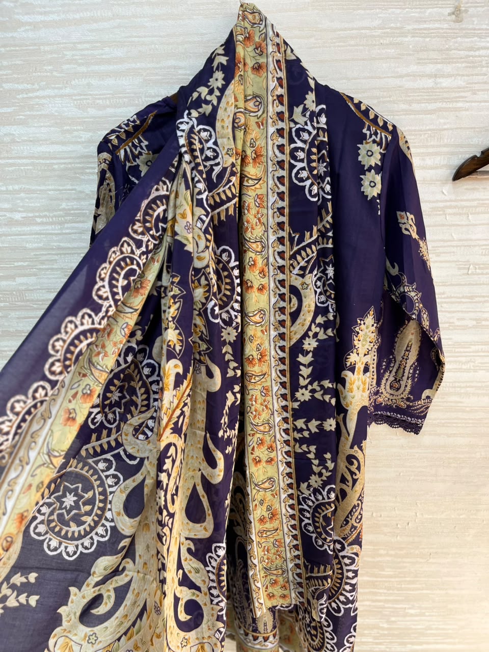 1105 Pakistani Embroidered Suit