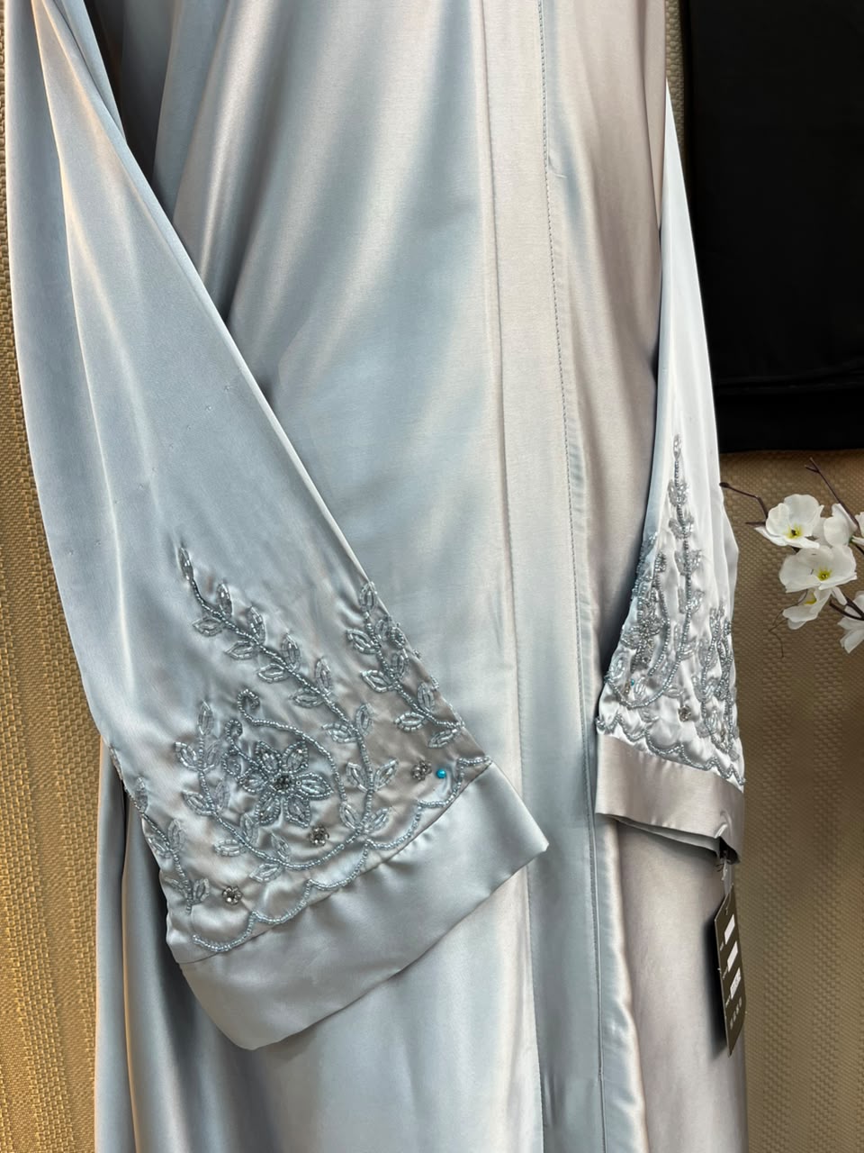 1122 The Premium Abaya - Ice Silver