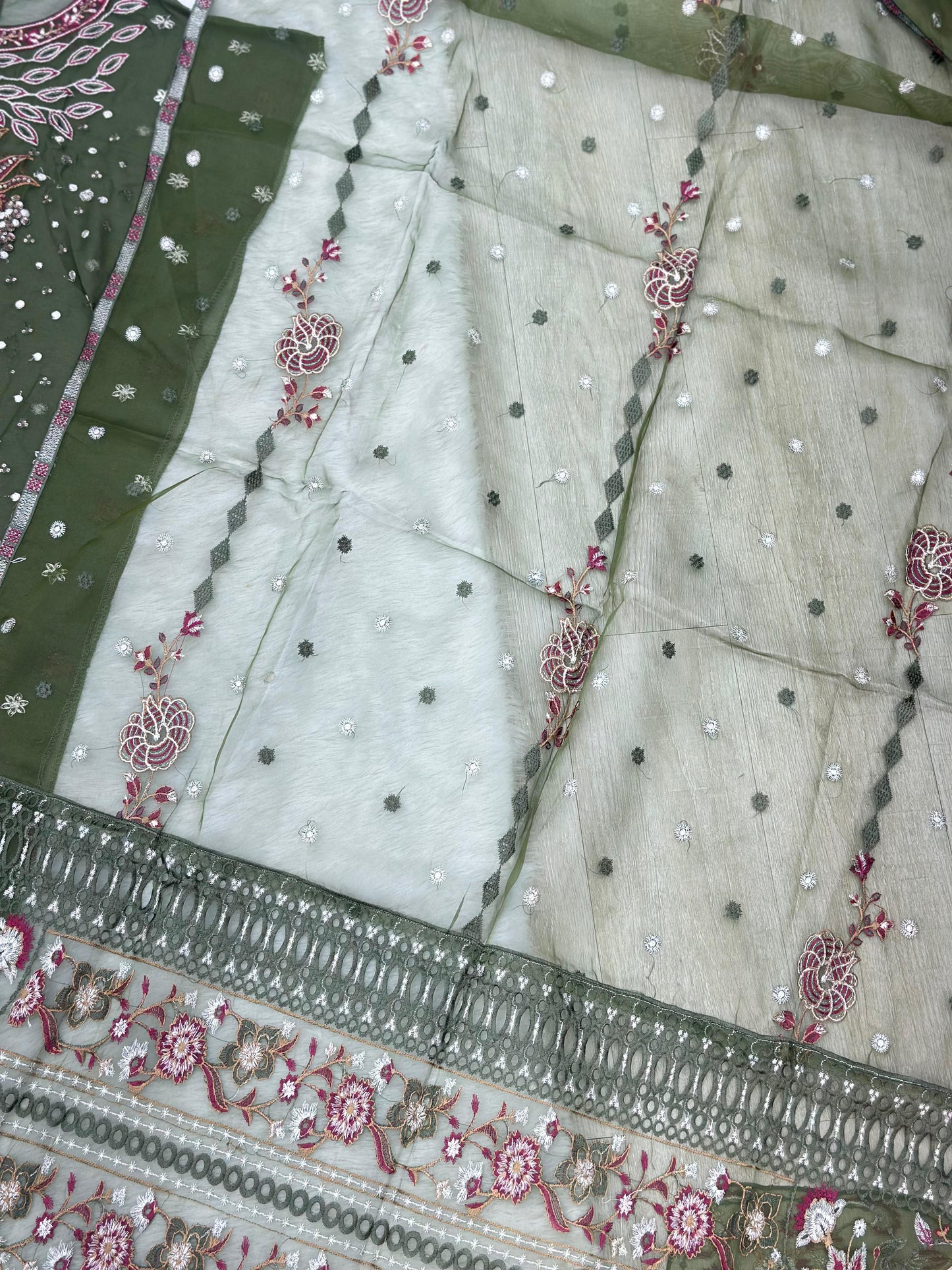 873 Semi-Stitch OG Zainab Faslani Luxury Chiffon Collection