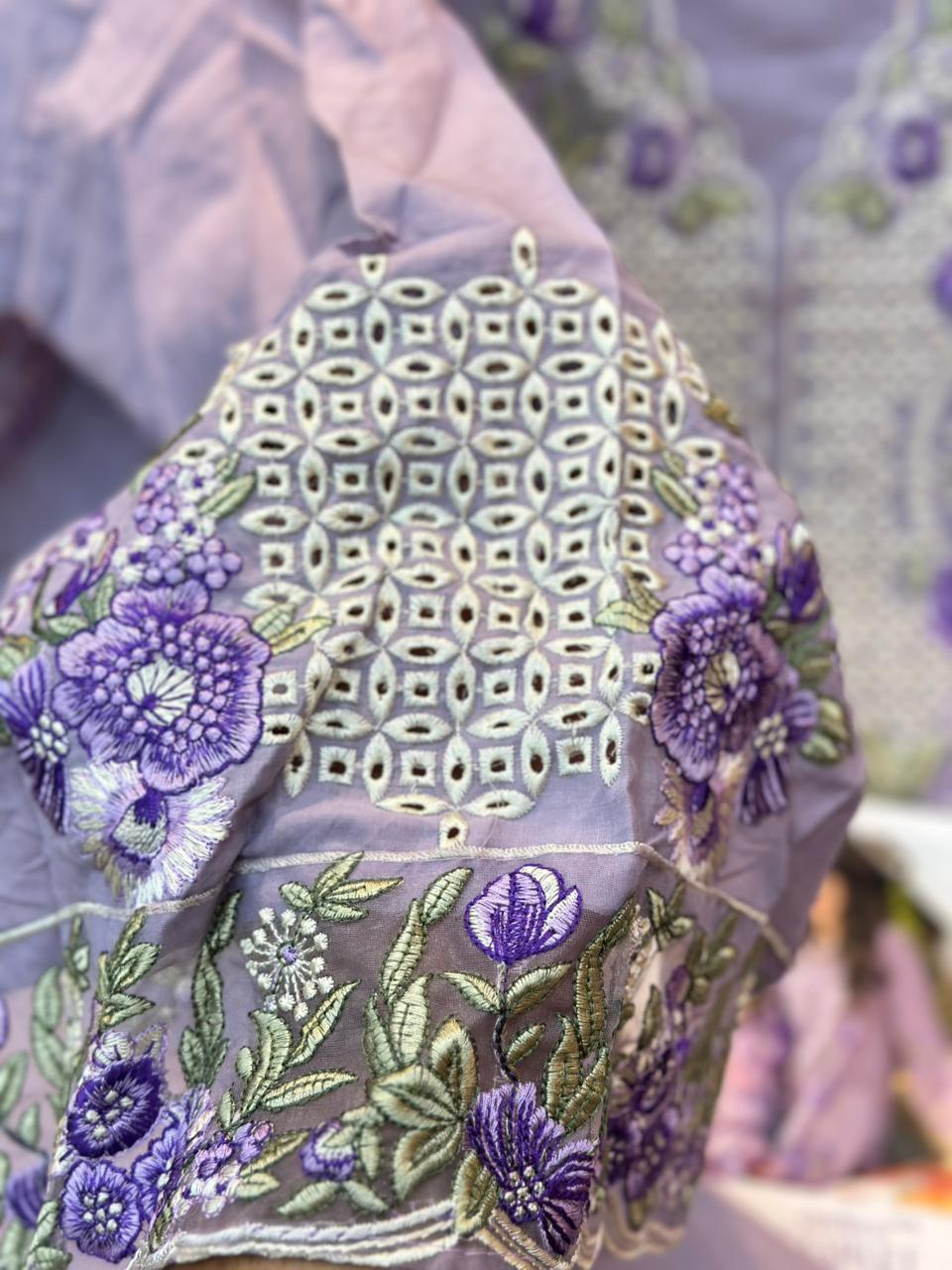 532 Maria-B Unstitched suit