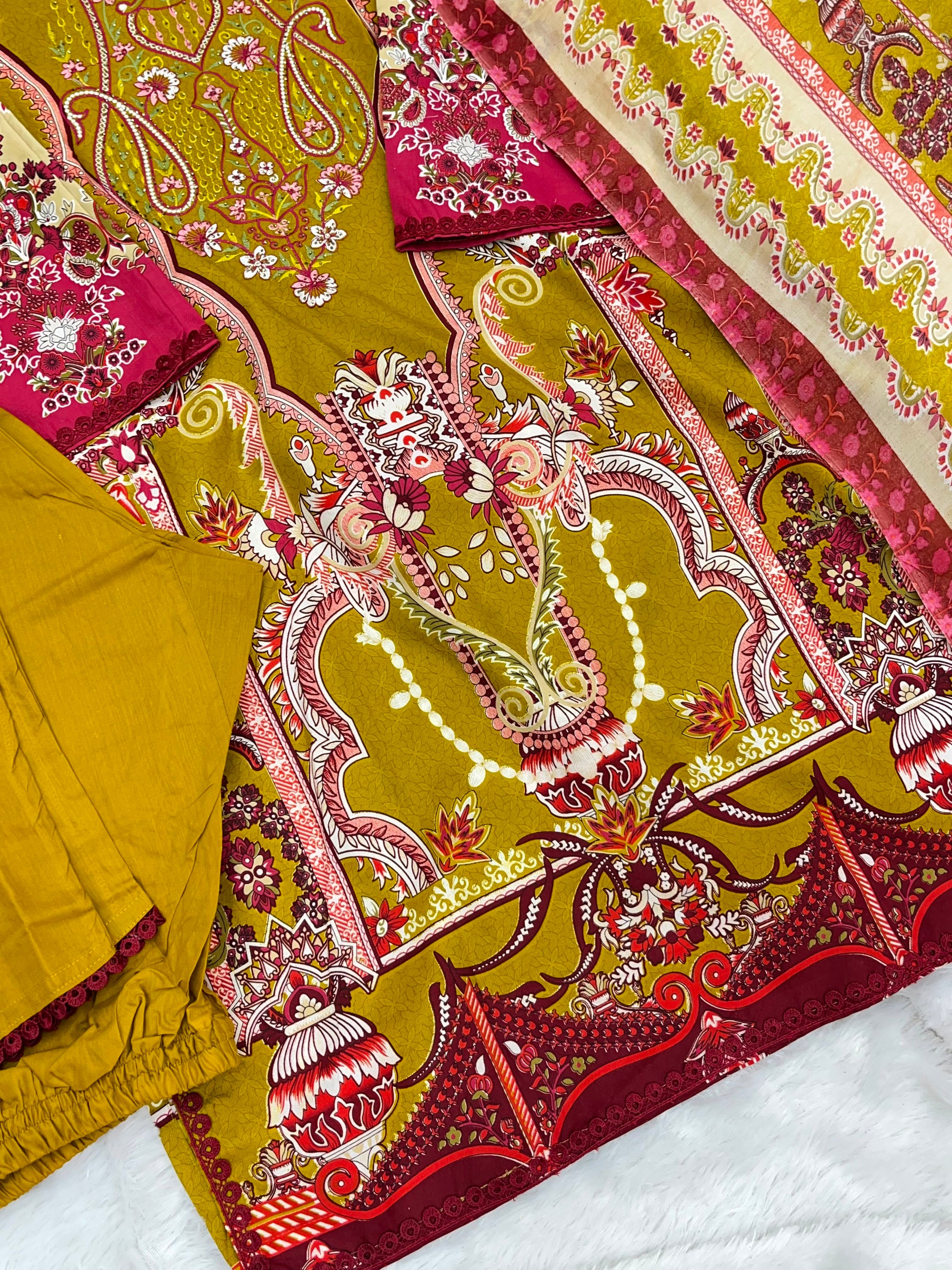 1312 Pakistani Embroidered Suit