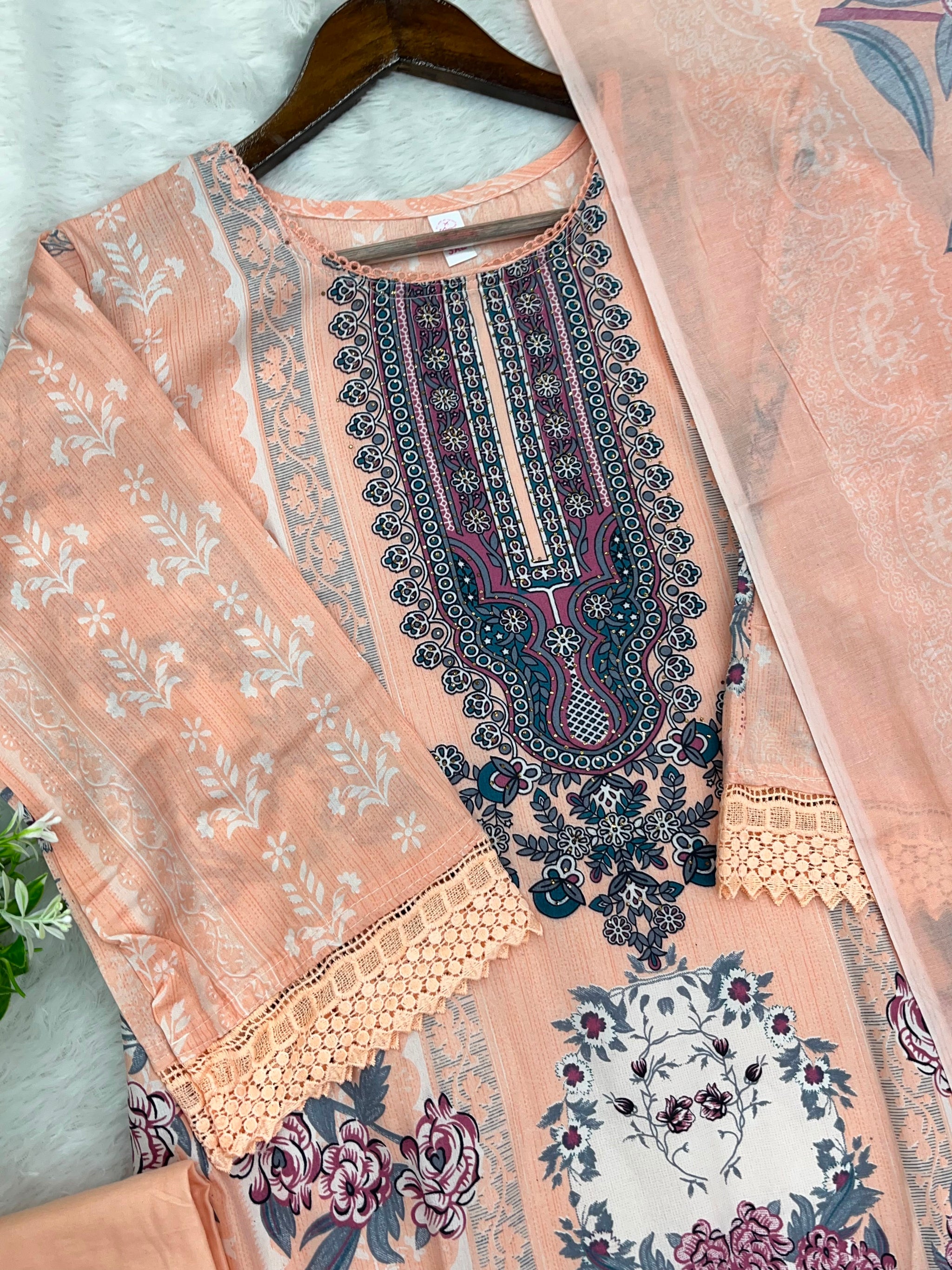 1260 Pakistani Printed Suit