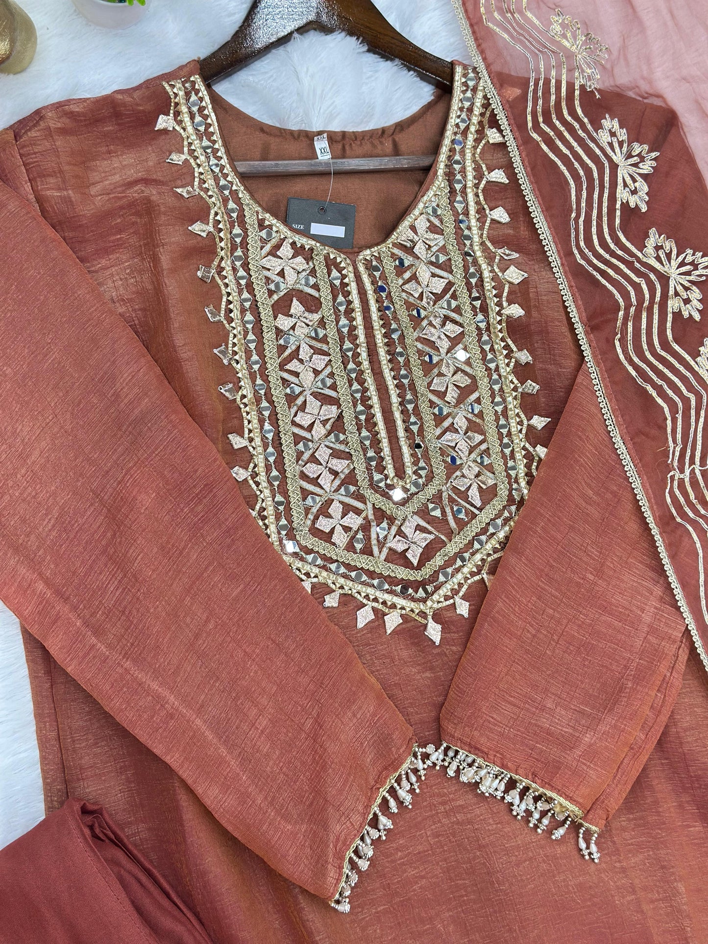 656 Regal Gota-Patti Georgette Set