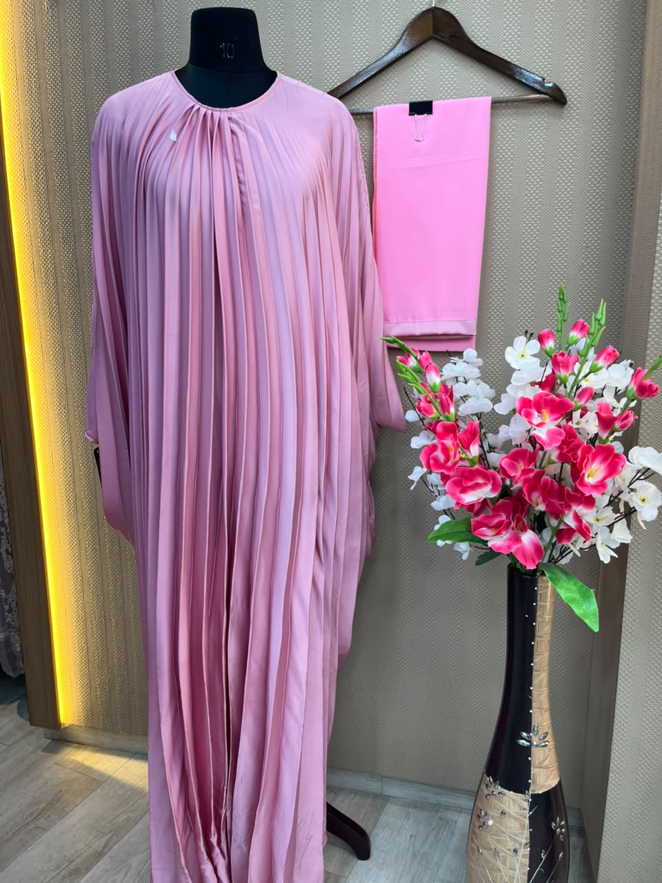 1132 The Premium Abaya - Pink