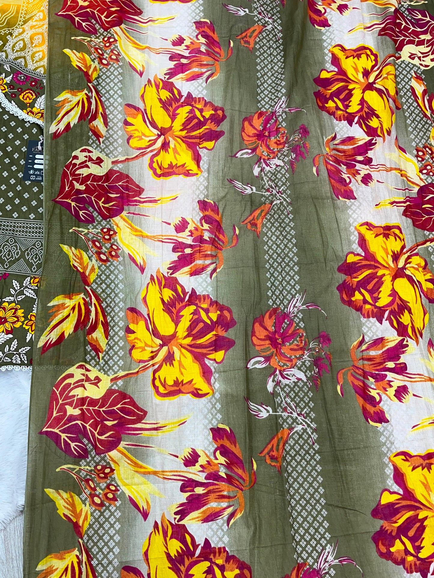1321 Pakistani Printed Suit