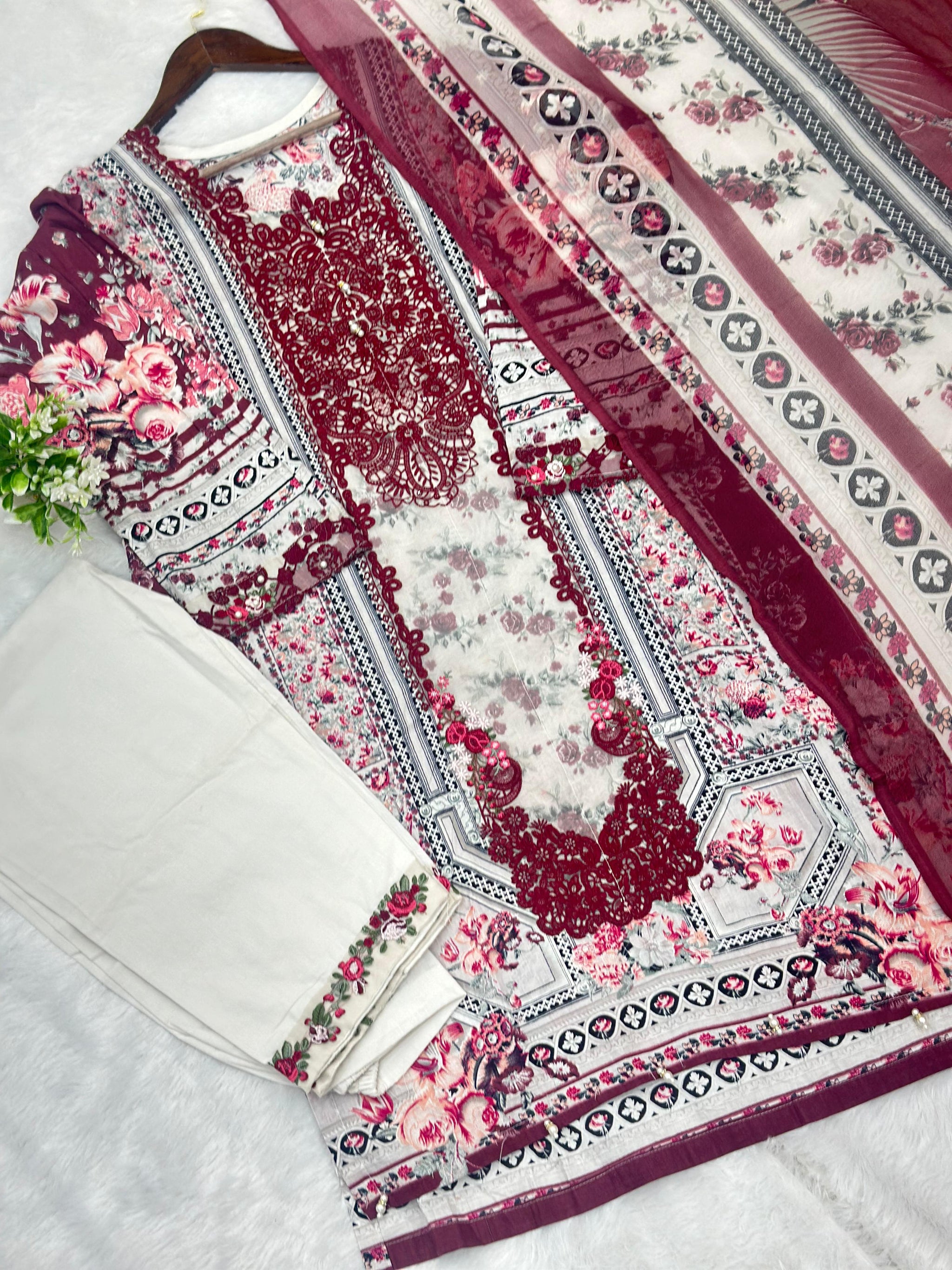 745 Readymade Elaf Pakistani Floral Printed Lawn Suit