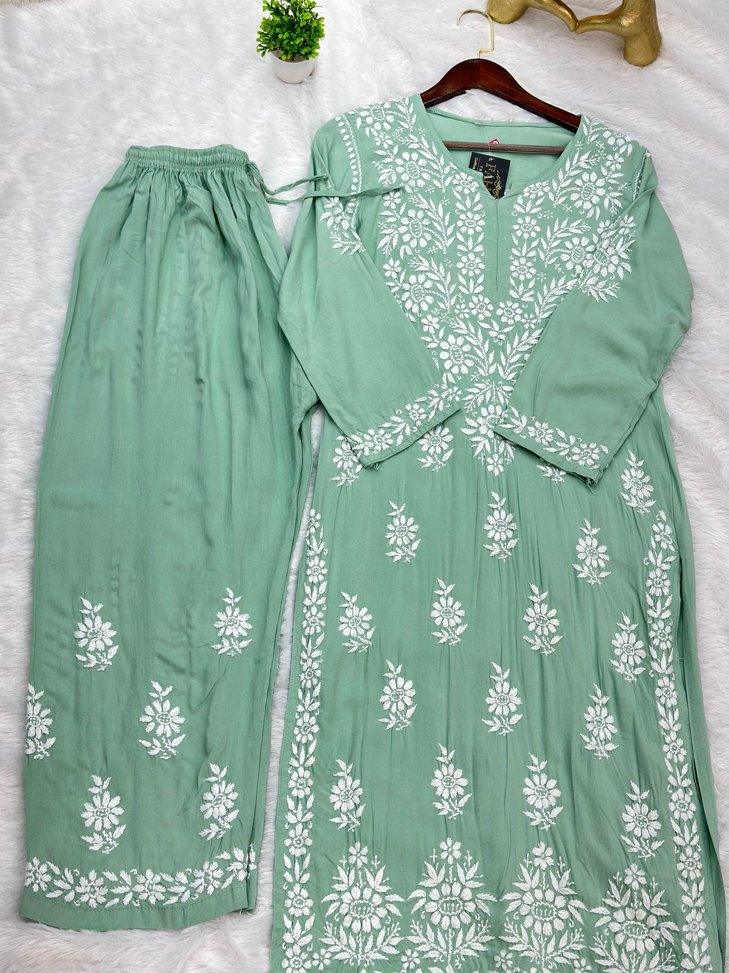 662 Lucknowi Palazzo Set - Pista Green